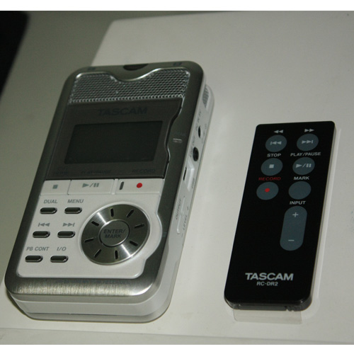 Tascam DR-2d(黑,白兩款) 數(shù)字隨身錄音機