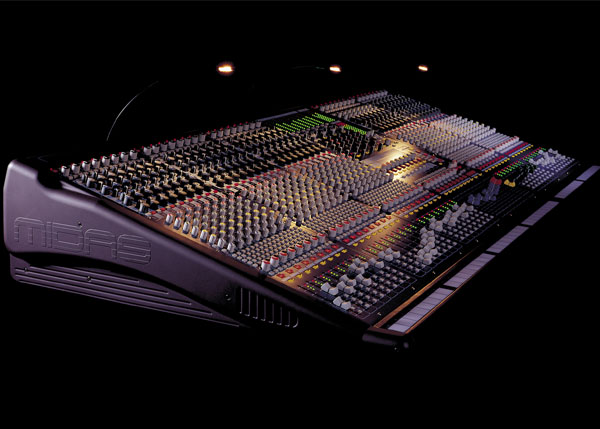 Midas Verona最實用的大型模擬調音臺