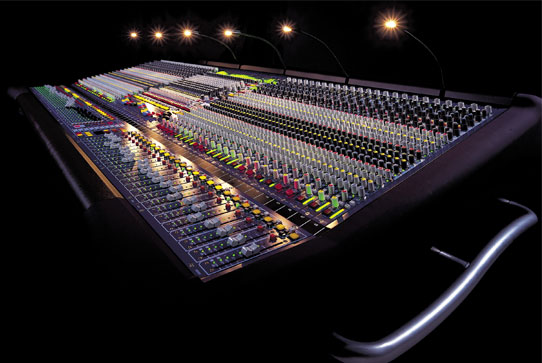 Midas Heritage 3000新產(chǎn)業(yè)標準-主擴/監(jiān)聽雙功能調(diào)音臺