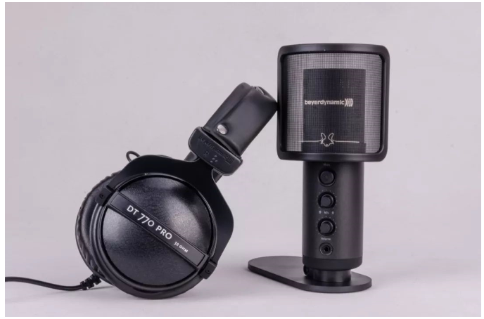 測(cè)評(píng):拜雅 FOX 話筒與 DT 770 PRO 監(jiān)聽耳機(jī)套裝