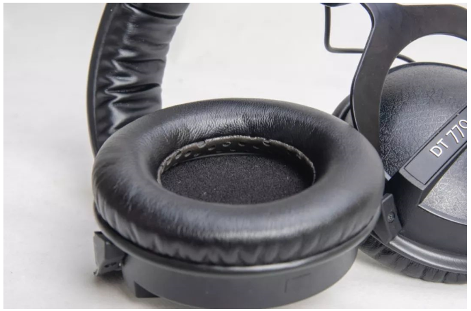 測(cè)評(píng):拜雅 FOX 話筒與 DT 770 PRO 監(jiān)聽耳機(jī)套裝