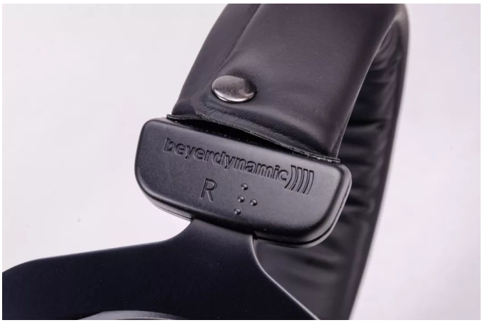 測(cè)評(píng):拜雅 FOX 話筒與 DT 770 PRO 監(jiān)聽耳機(jī)套裝